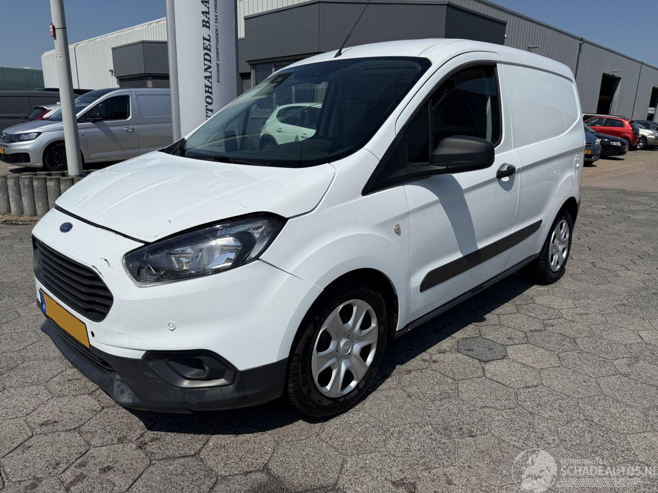 Ford Transit Courier Van 1.5 TDCI Trend