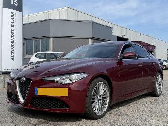skadebil auto Alfa Romeo Giulia 2.0T Super AUTOMAAT 2018/5