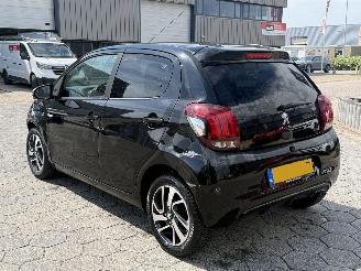 Peugeot 108 1.0 e-VTi Envy picture 6