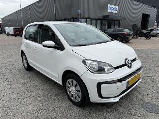 Volkswagen Up! 1.0 BMT move up! picture 3