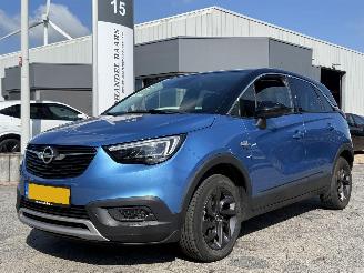 Damaged car Opel Crossland X 1.2 Turbo Edition 2020 2020/10