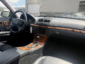 Mercedes E-klasse 200 K. 7 PERSOONS Avantgarde picture 13