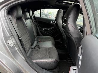 Mercedes A-klasse Automaat Panoramadak 180 Ambition picture 20