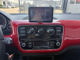 Volkswagen Up! 1.0 high up! picture 17