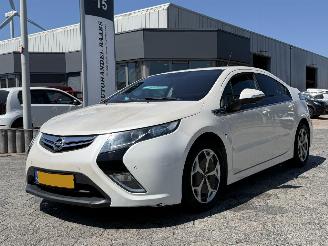 Schadeauto Opel Ampera 1.4 2013/3