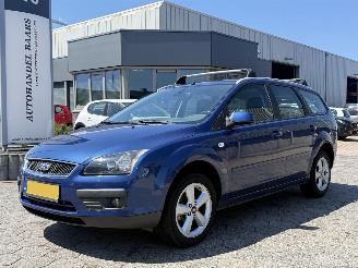 Voiture accidenté Ford Focus 1.8-16V Ambiente Flexifuel 2008/1