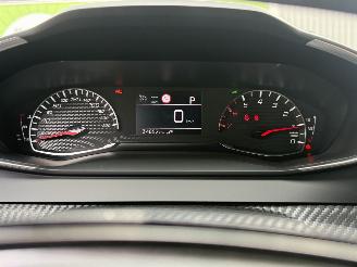 Peugeot 2008 1.2 PureTech Active Pack picture 20