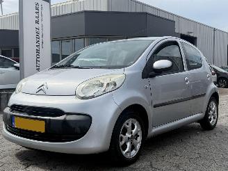 Vaurioauto  passenger cars Citroën C1 1.0-12V Ambiance 2006/9