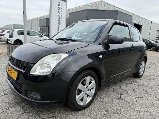 Vaurioauto  passenger cars Suzuki Swift 1.5 GLS 2007/8