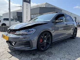 Vaurioauto  passenger cars Volkswagen Golf Panaramadak TCR 2.0 TSI GTI TCR 2019/6
