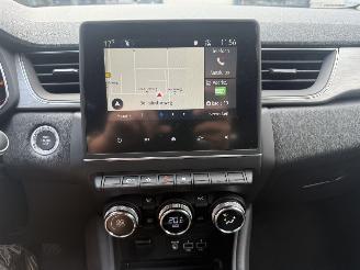 Renault Captur 1.3 TCe 140 Intens picture 17