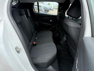 Peugeot e-208 EV Active 50 kWh picture 14