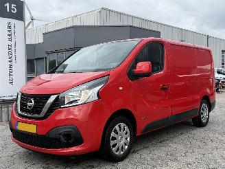 Schade bestelwagen Nissan NV300 1.6 dCi 120 L1H1 Optima 2018/8