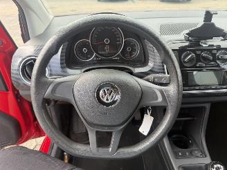 Volkswagen Up! 1.0 BMT move up! picture 16