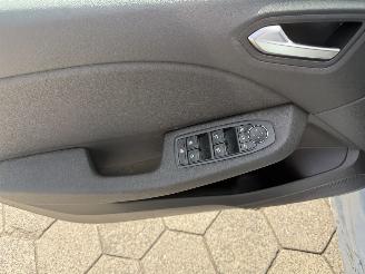 Renault Clio 1.6 E-Tech Hybrid 145 Techno AUTOMAAT picture 16