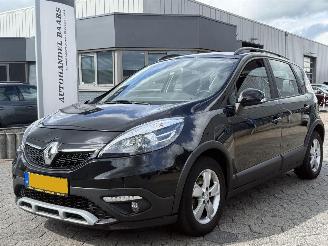 skadebil auto Renault Scenic 1.2 TCe Bose 2014/6