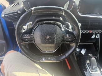 Peugeot 208 1.2 PureTech GT-Line AUTOMAAT picture 18