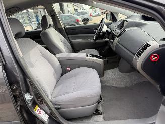 Toyota Prius 1.5 VVT-i Comfort picture 14