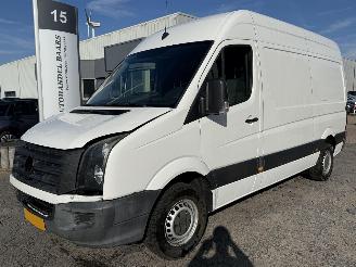 skadebil bedrijf Volkswagen Crafter 35 2.0 TDI L2H1 2014/3