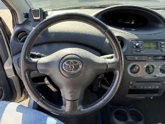 Toyota Yaris 1.3 VVT-i S-Line picture 14