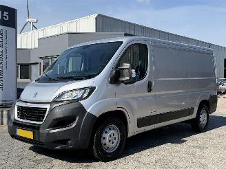  Peugeot Boxer 435 2.2 BlueHDi 140 L2H1 Zwaar Premium 2021/4