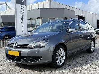 krockskadad bil auto Volkswagen Golf Variant 1.6 TDI Comfort Executive Line BlueMotion 2012/10