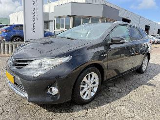 Schadeauto Toyota Auris Touring Sports 1.8 Hybrid Lease+ 2014/1