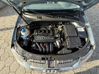 Audi A3 Sportback 2.0 FSI Ambiente picture 7