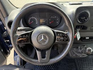 Mercedes Sprinter 311 picture 16