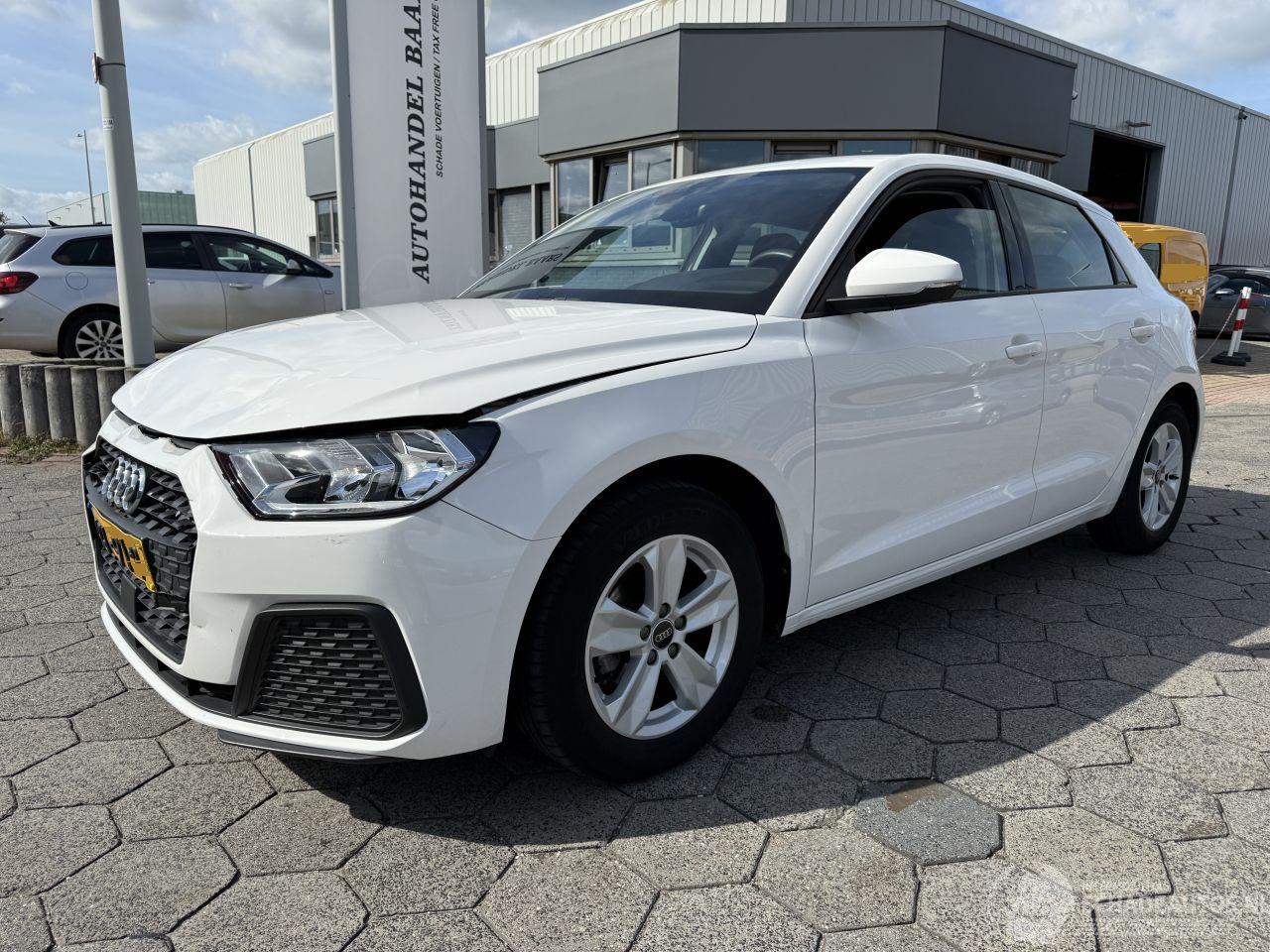 Audi A1 SPORTBACK 25 TFSI Pro Line
