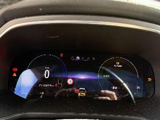Renault Captur E-TECH PLUG-IN HYBRID picture 22