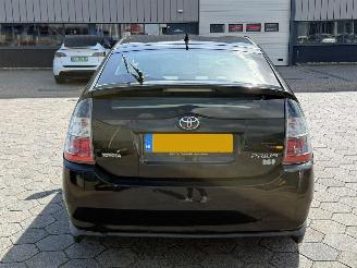 Toyota Prius 1.5 VVT-i picture 5