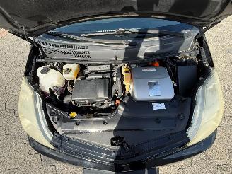 Toyota Prius 1.5 VVT-i picture 7