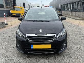 Peugeot 108 1.0 e-VTi Active picture 2