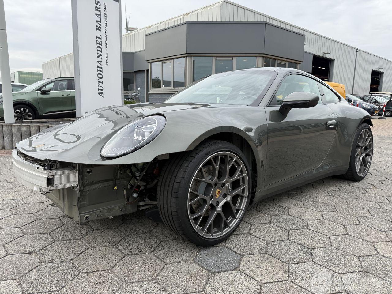 Porsche 911 Carrera 4 Coupe 992-1