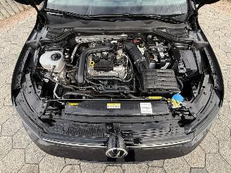 Volkswagen Golf 1.0 TSI Life picture 8