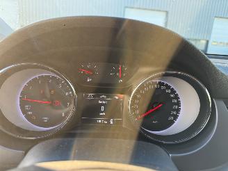 Opel Astra SPORTS TOURER 1.2 Edition picture 17