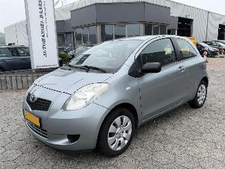 Auto incidentate Toyota Yaris 1.0 VVTi Sol 2006/4