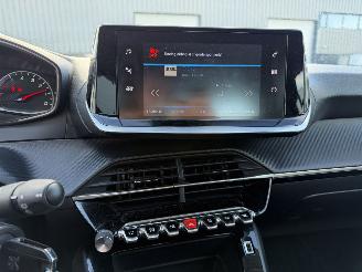 Peugeot 208 1.2 PureTech Active picture 15