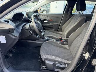 Peugeot 208 1.2 PureTech Active picture 10