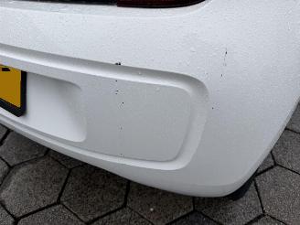 Volkswagen Up! 1.0 move up! BlueMotion picture 22