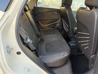 Renault Captur 1.2 TCe Intens picture 10