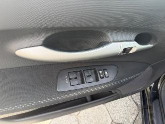 Toyota Auris 1.8 Full Hybrid Executive picture 18