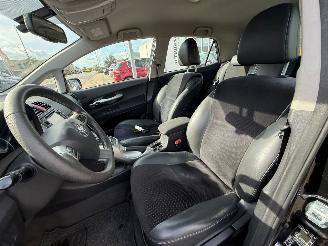 Toyota Auris 1.8 Full Hybrid Executive picture 17