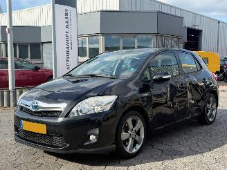 Schadeauto Toyota Auris 1.8 Full Hybrid Executive 2013/12