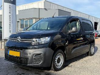 skadebil bedrijf Citroën Berlingo 1.5 BlueHDI Control 2022/5
