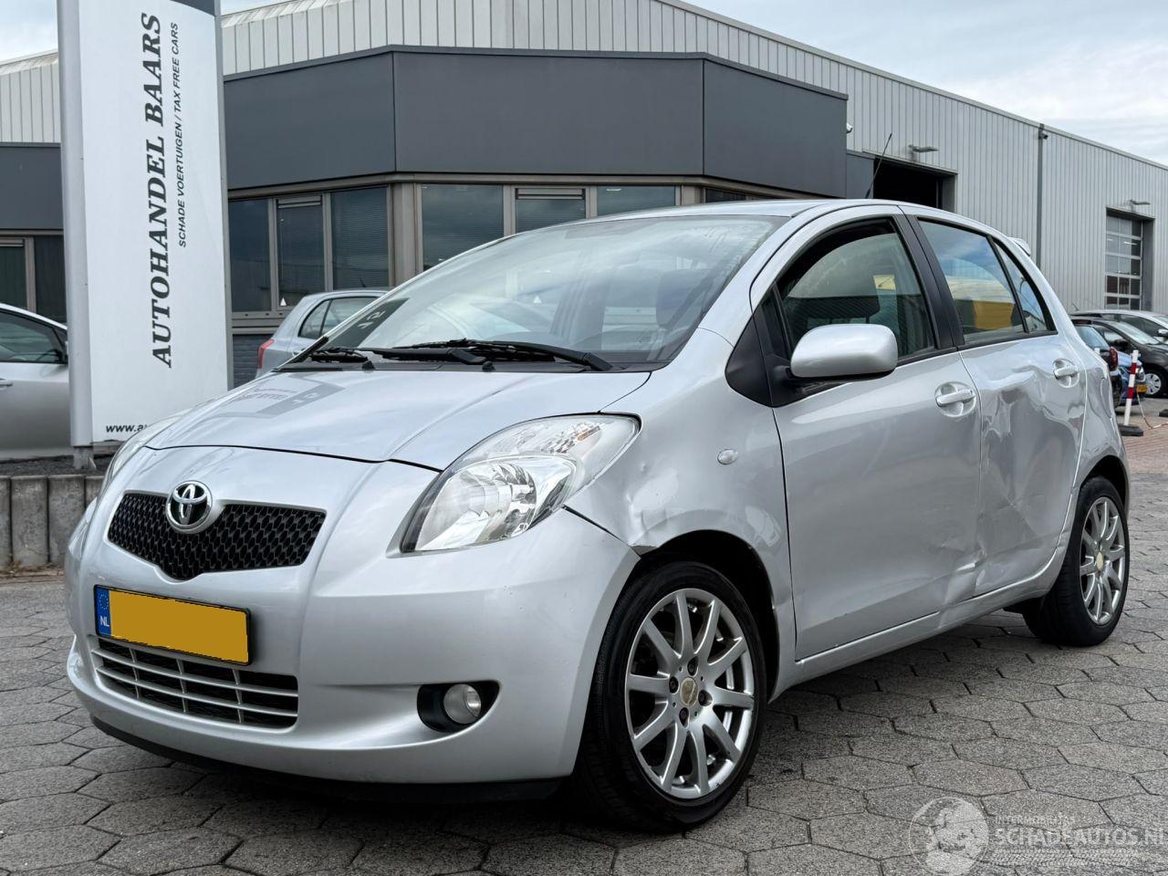 Toyota Yaris 1.3 VVTi Sol
