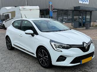 Renault Clio 1.0 TCe Business Zen picture 3