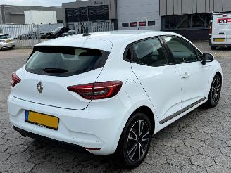 Renault Clio 1.0 TCe Business Zen picture 4