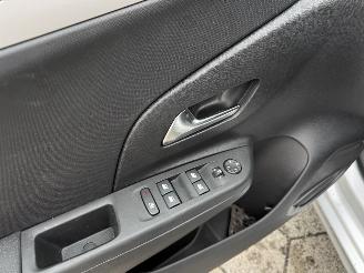 Opel Corsa 1.2 Turbo picture 7